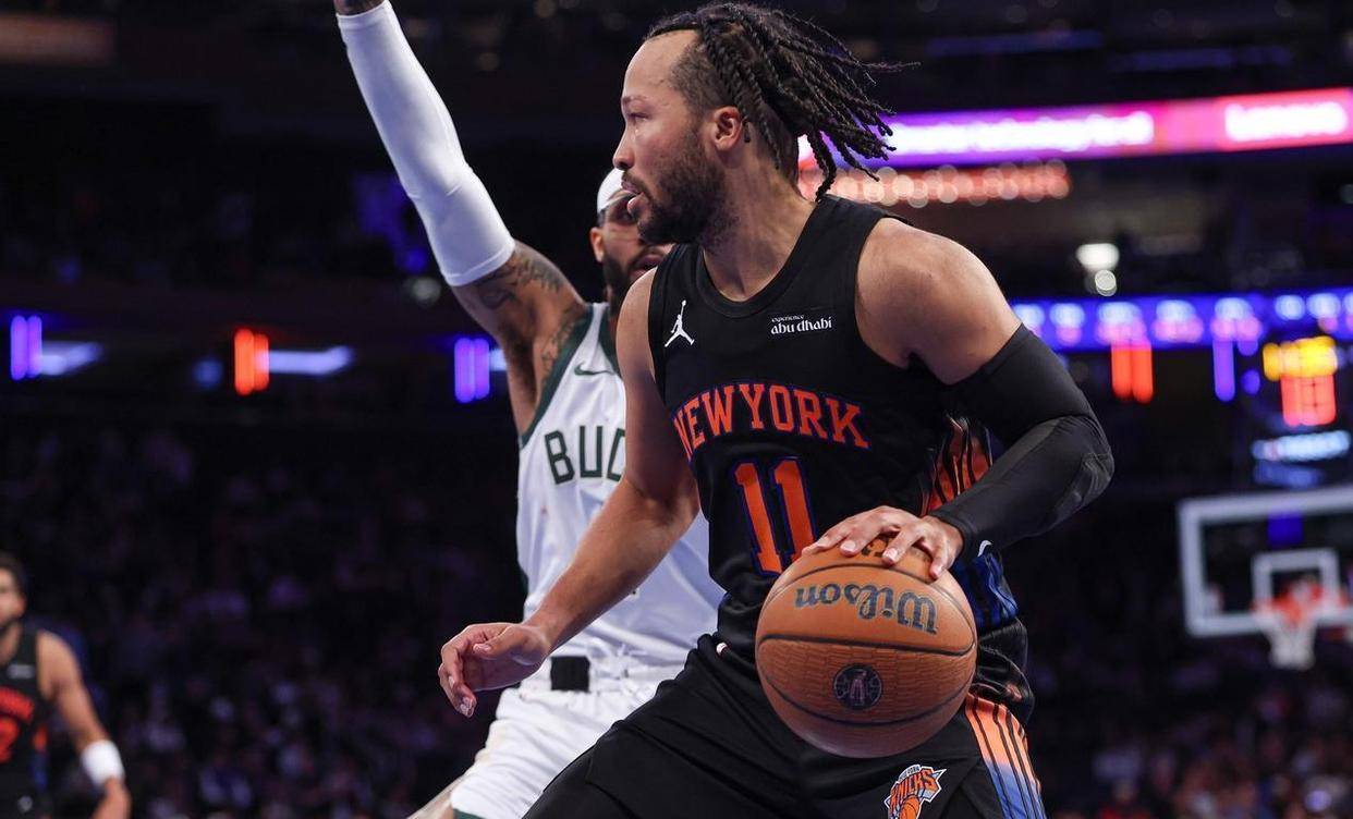 爱游戏入口包含从奥兰多魔术回应争议备战荷甲到迈阿密热火绝杀压哨备战NBA常规赛，曼城官宣签约备战葡超的词条